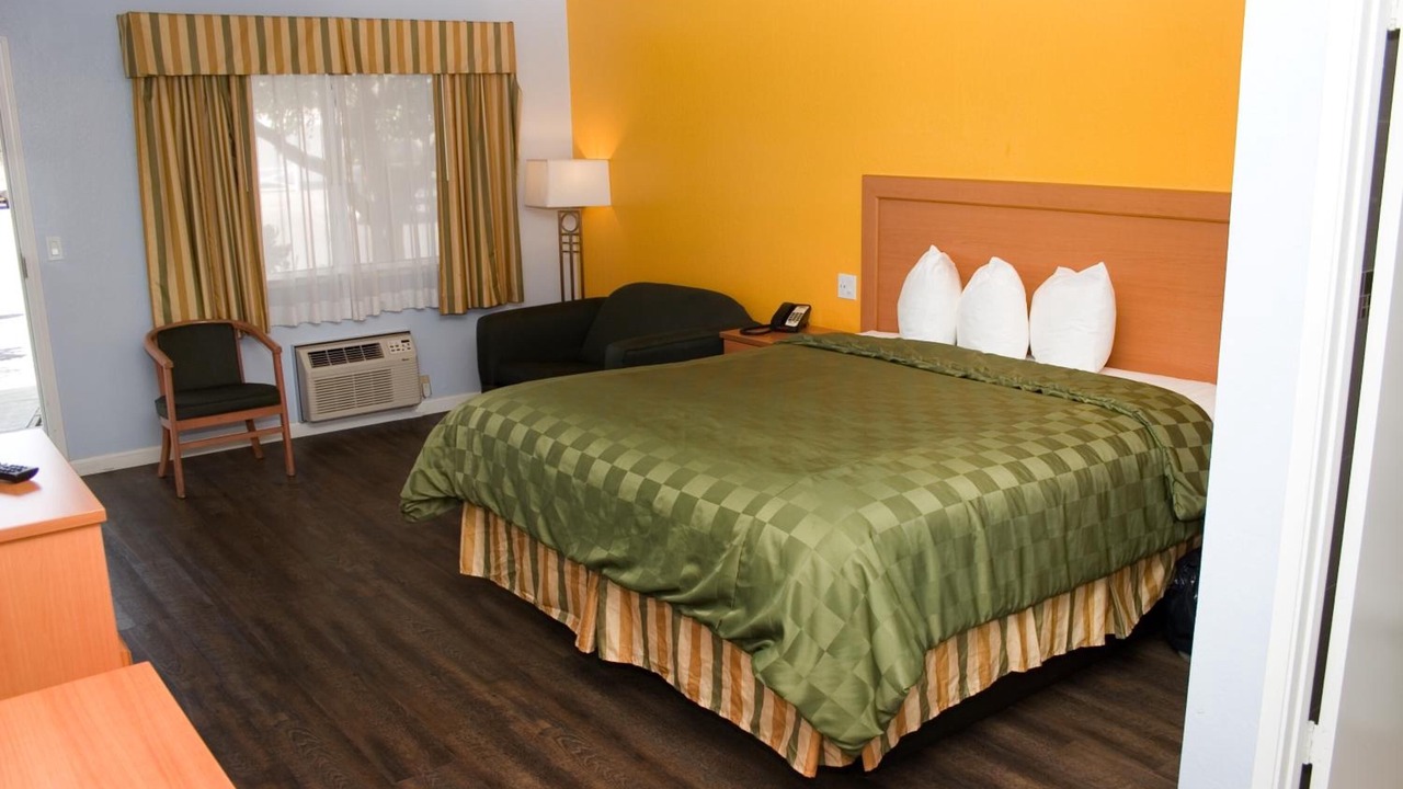 Photo of Others in King City