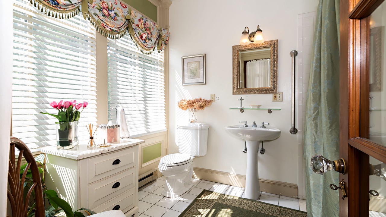 Photo of Others in Dover