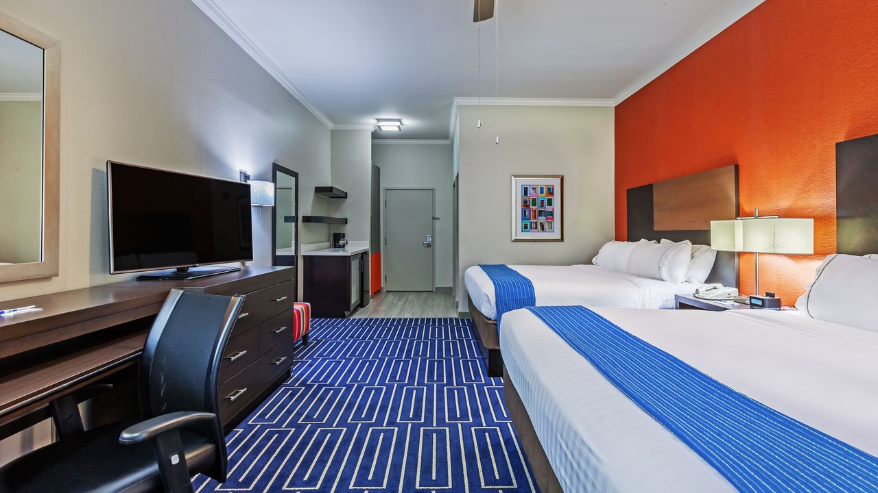 Photo of Bedroom in Jacinto City