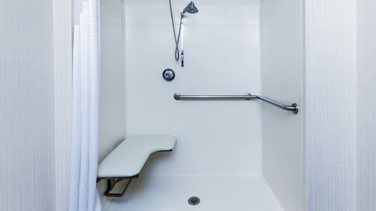 Photo of Bathroom in Jacinto City