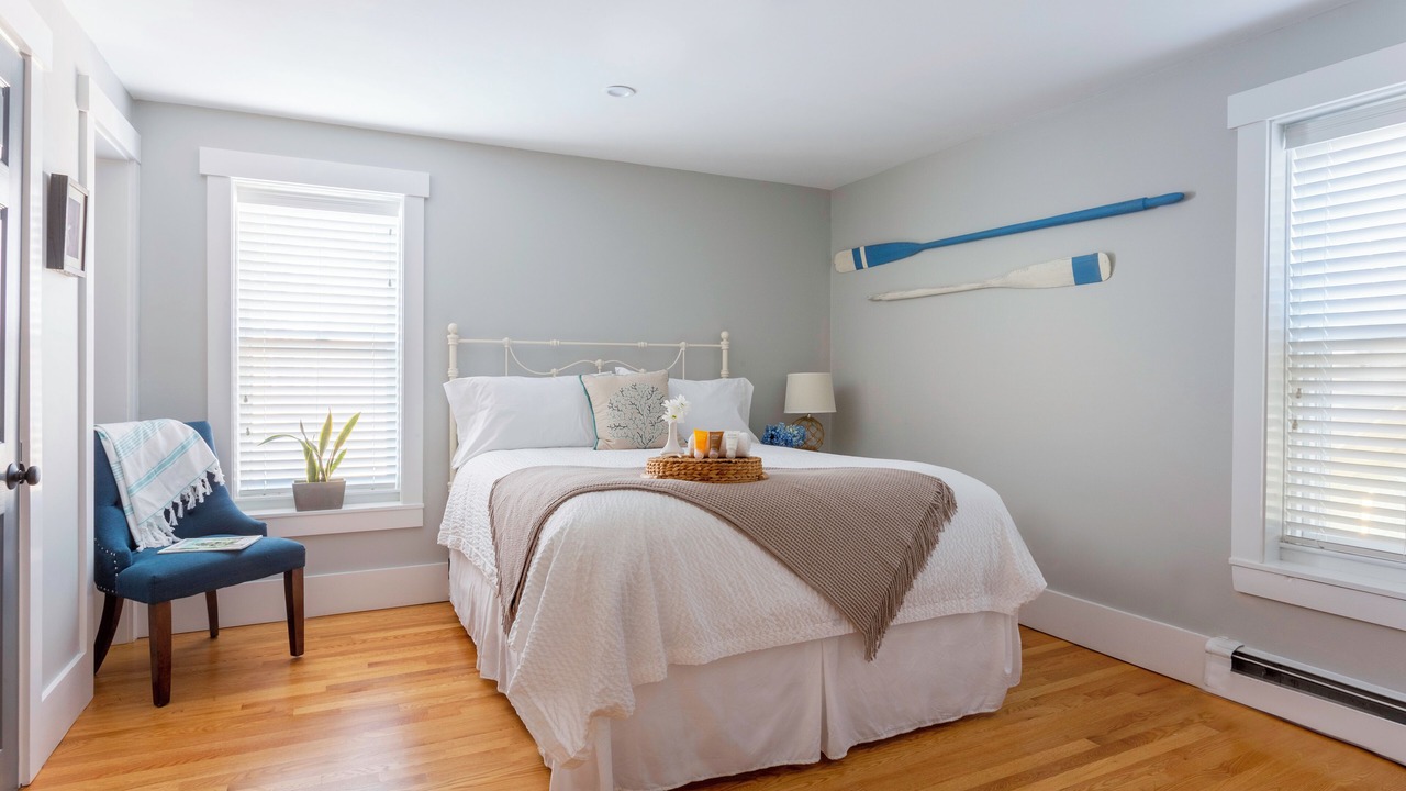 Photo of Bedroom in Yarmouth Port