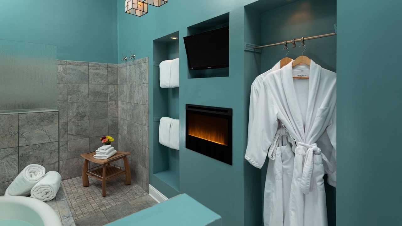Photo of Bathroom in Allegan