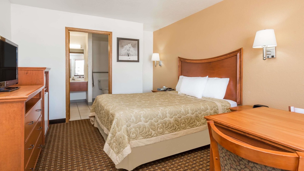 Photo of Bedroom in Goodland