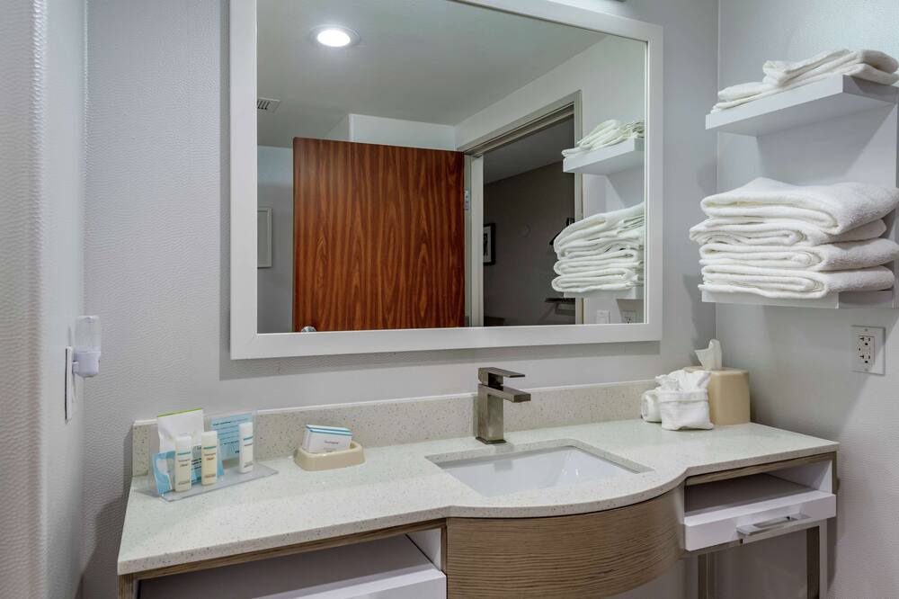 Photo of Bathroom in Brownwood