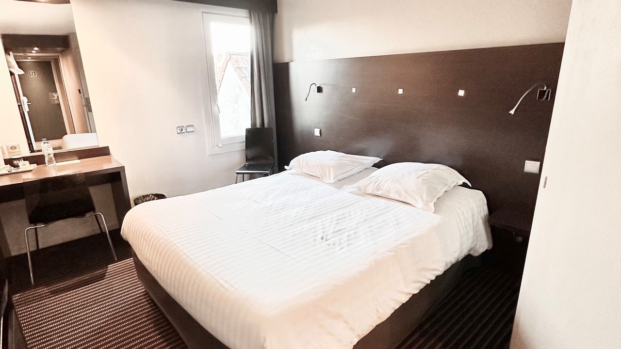 Photo of Others in Carvin