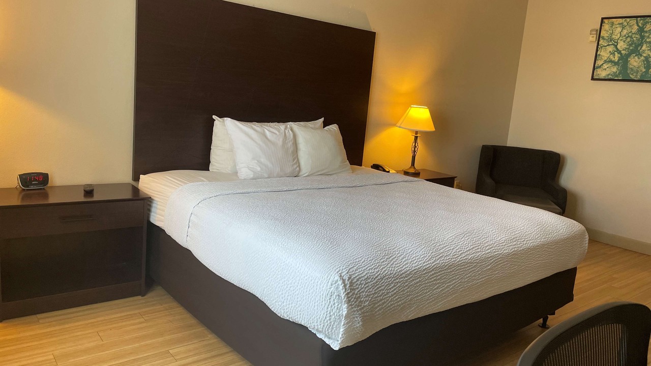 Photo of Bedroom in Lodi