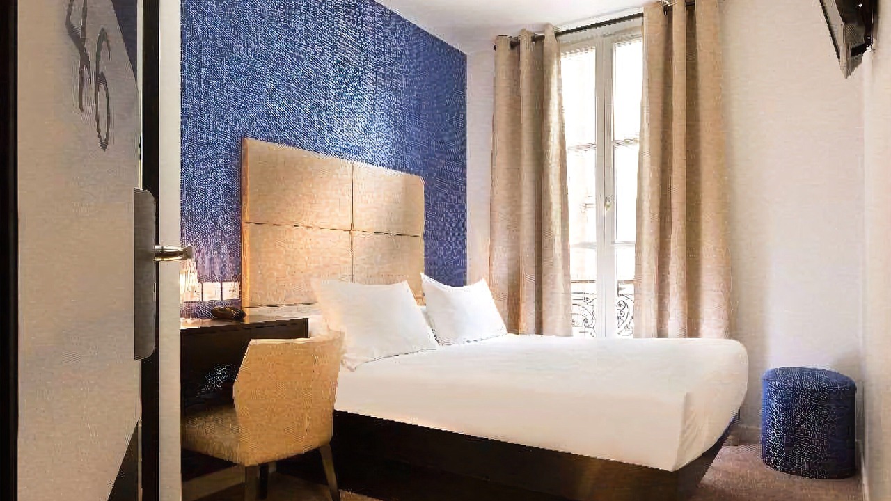 Photo of Bedroom in Arts-et-Metiers