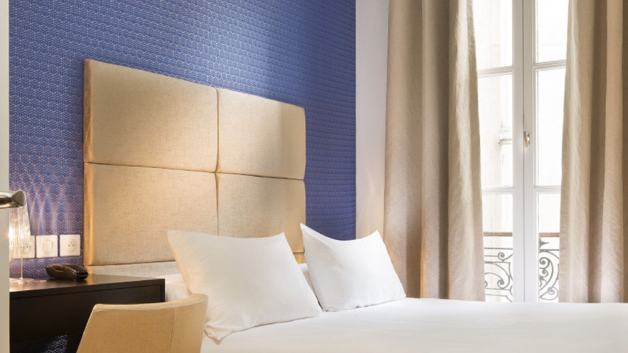 Photo of Bedroom in Arts-et-Metiers