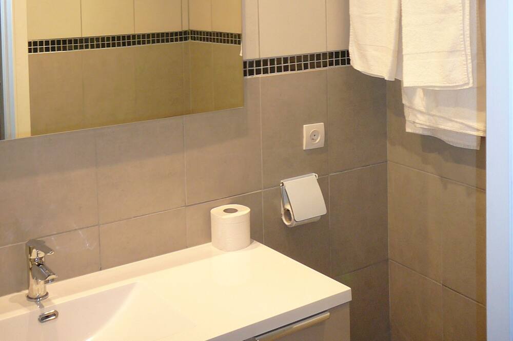 Photo of Bathroom in Boulogne-Centre