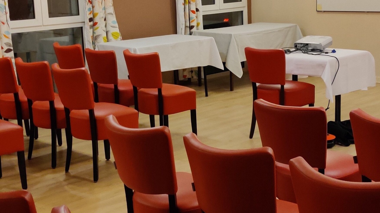 Photo of Others in Folie-Couvrechef