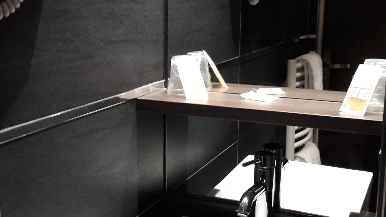 Photo of Bathroom in Folie-Couvrechef