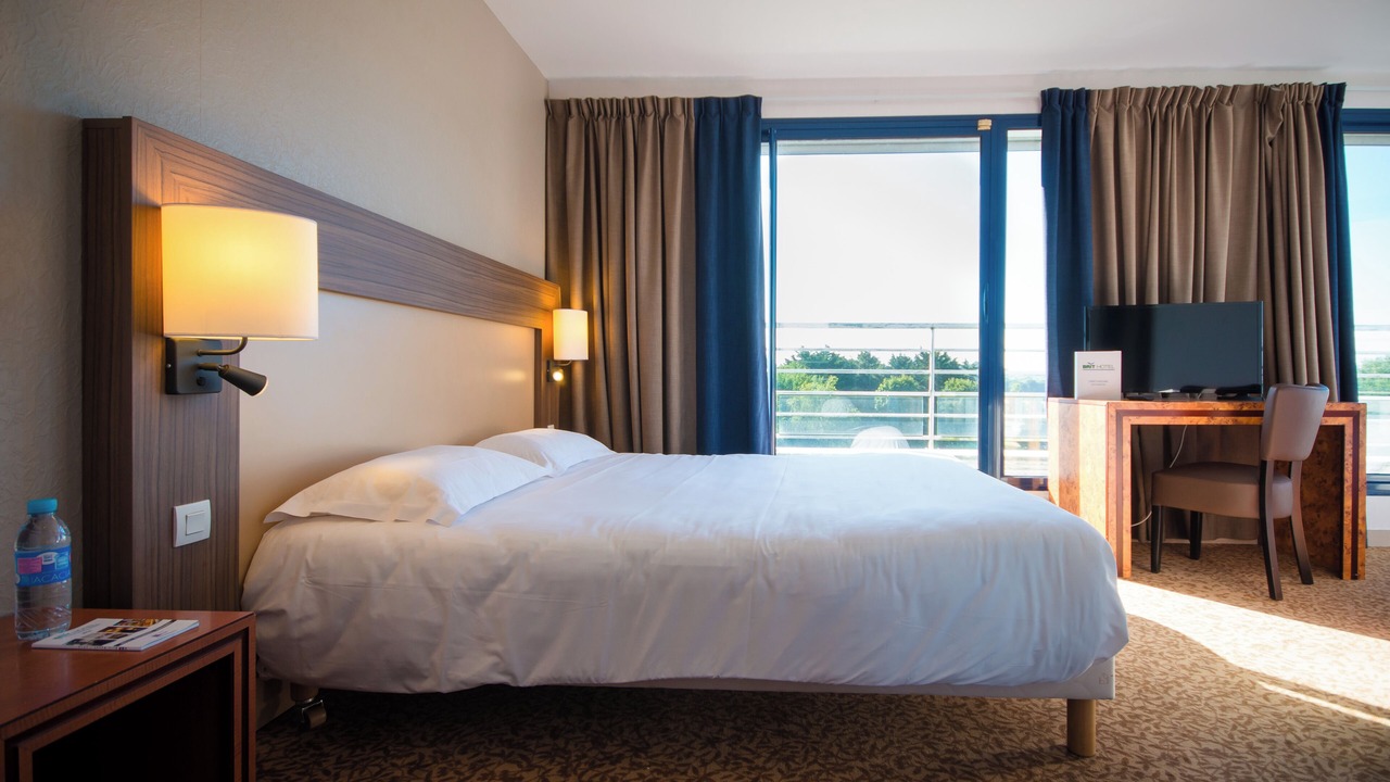 Photo of Bedroom in La Madeleine-Bellevue