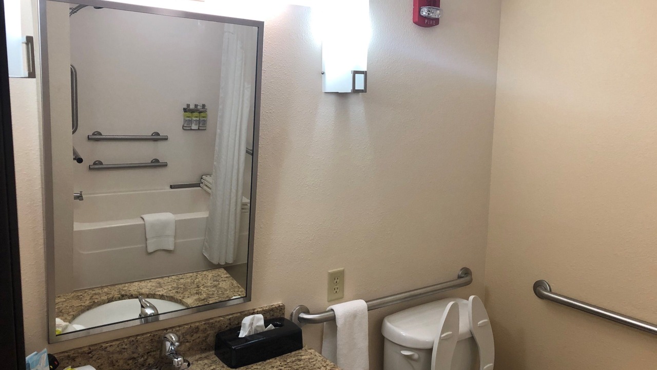 Photo of Bathroom in Concordia