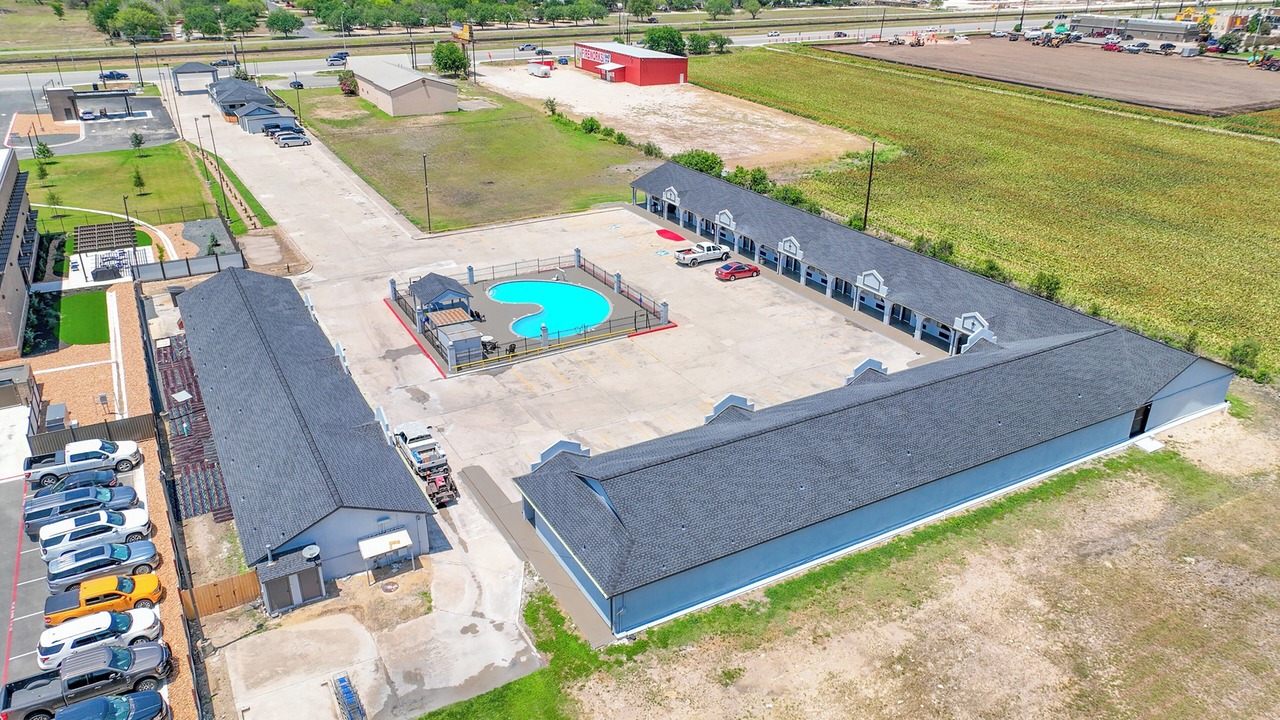 Photo of Outdoor in Hondo