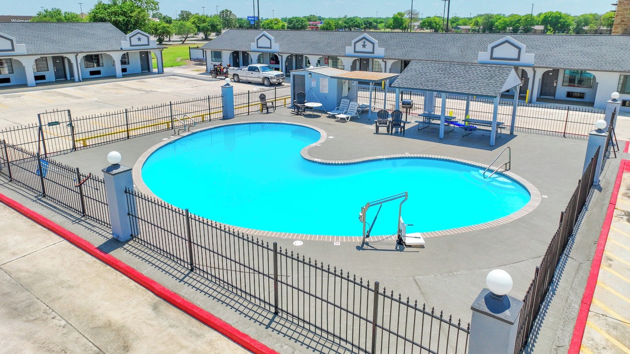 Photo of Outdoor in Hondo