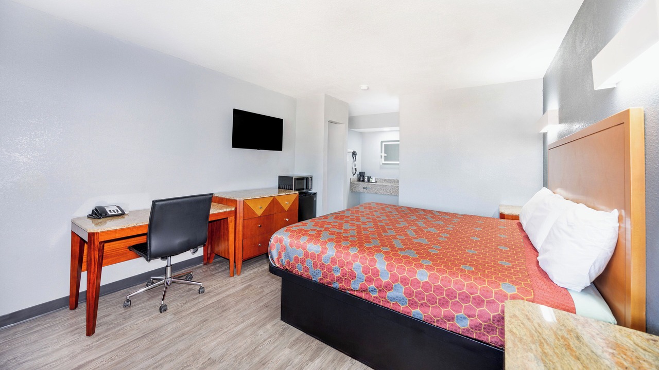 Photo of Bedroom in Hondo