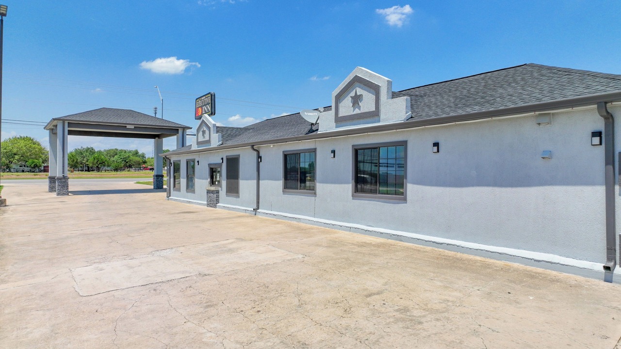 Photo of Outdoor in Hondo