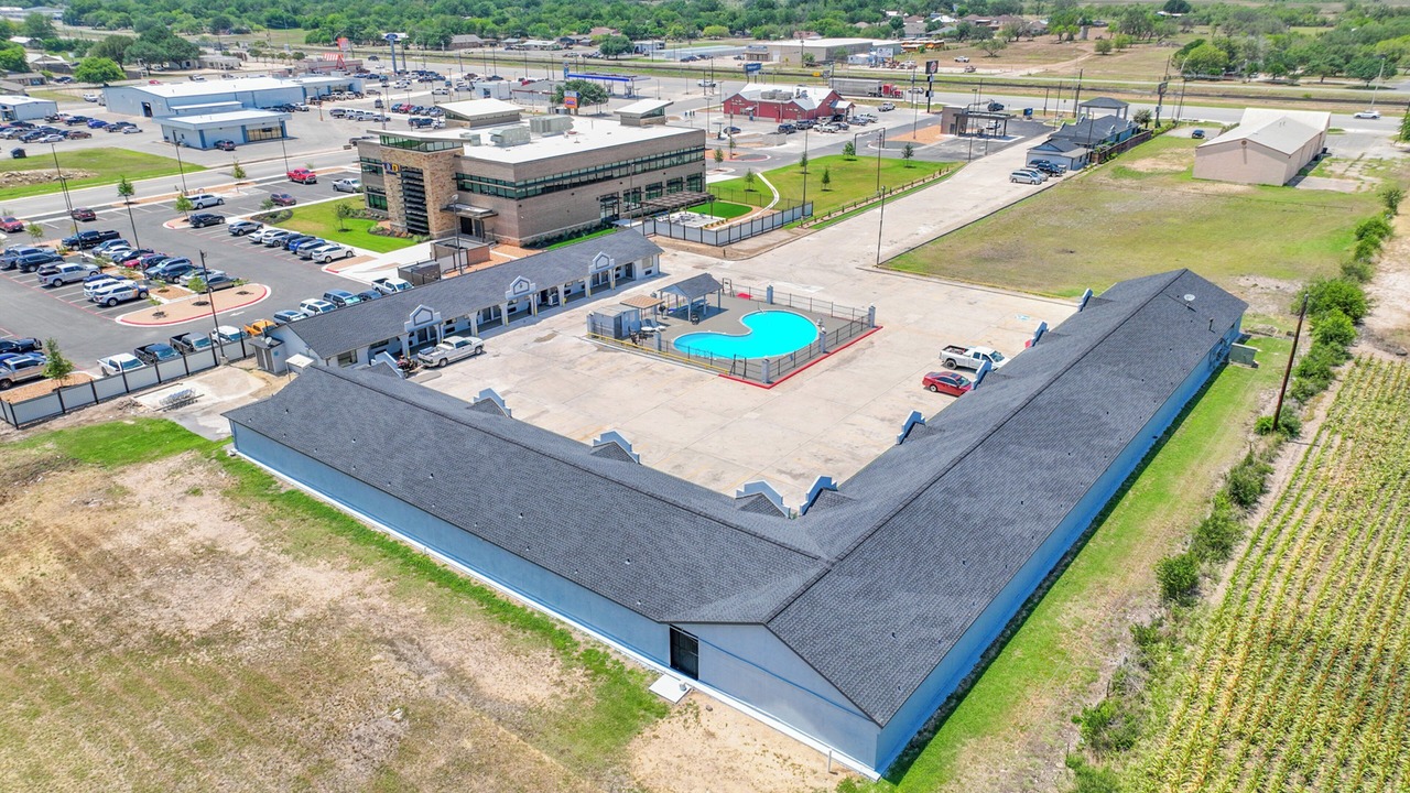 Photo of Outdoor in Hondo