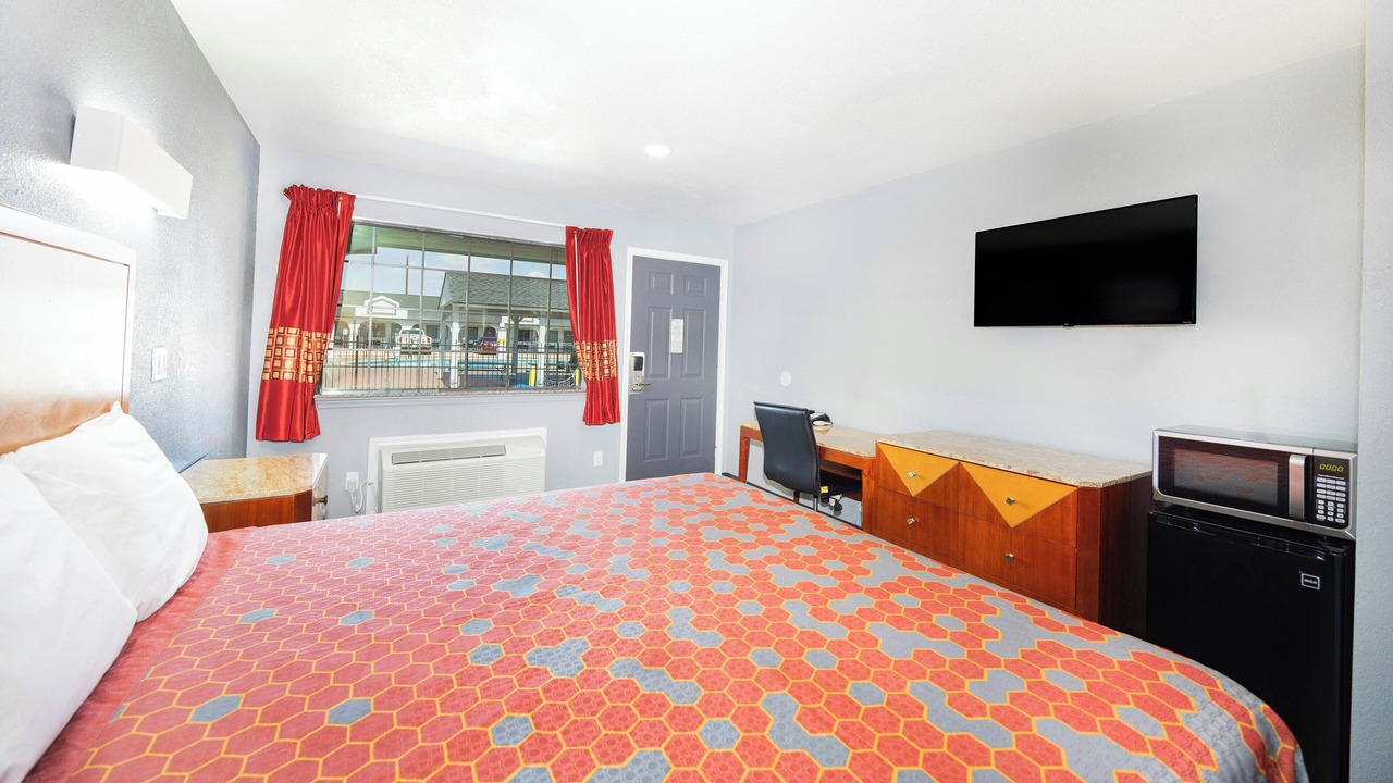 Photo of Bedroom in Hondo