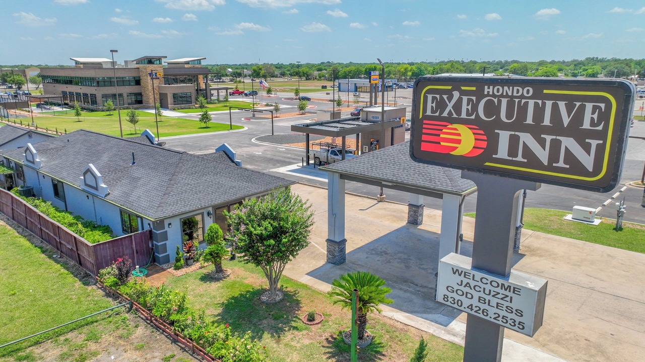Photo of Outdoor in Hondo