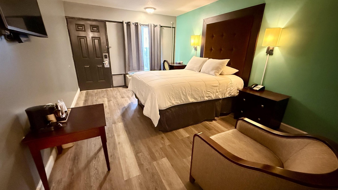 Photo of Bedroom in Blytheville