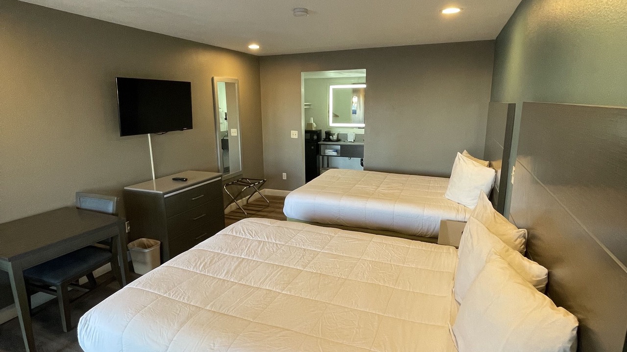Photo of Bedroom in Lincoln Acres