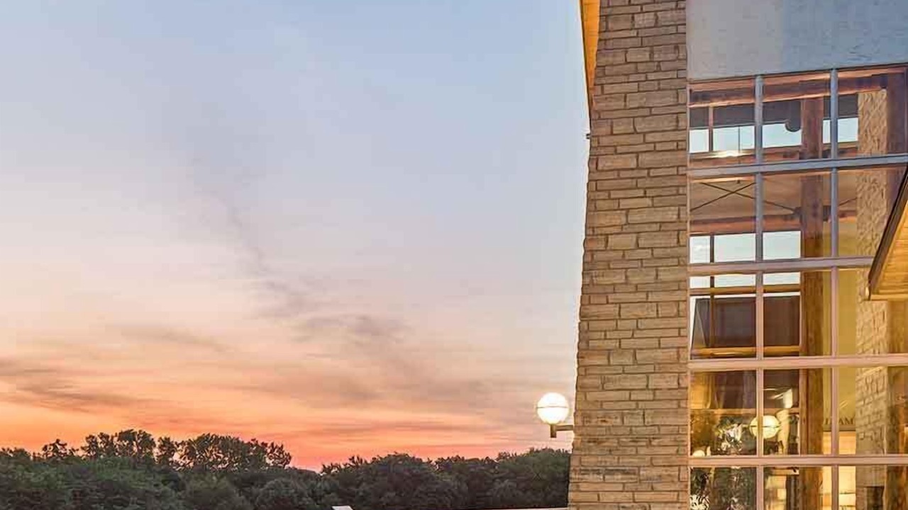 Photo of Patio Balcony in Nebraska City