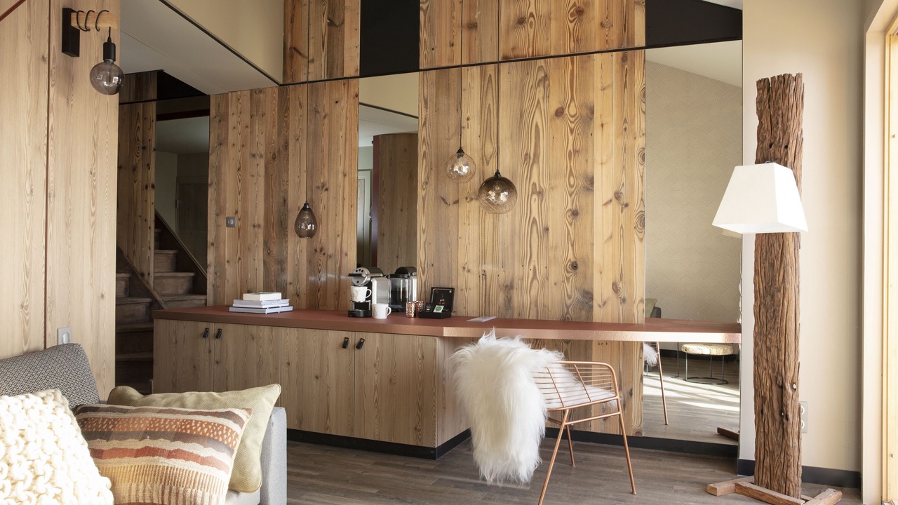 Photo of Others in Cognet