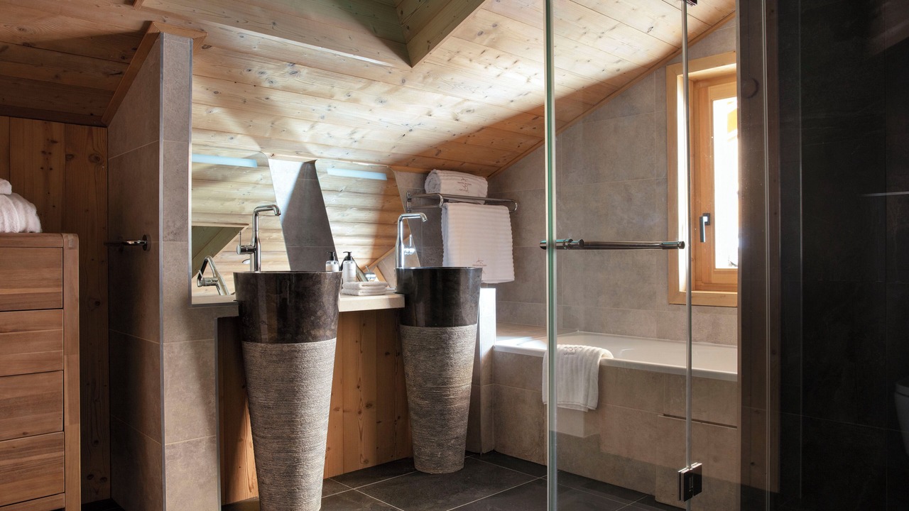 Photo of Others in Cognet