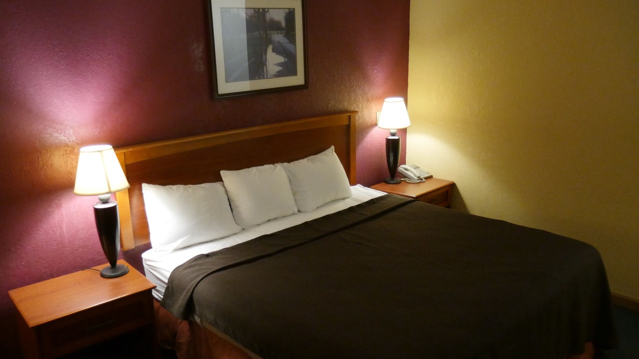 Photo of Bedroom in Winthrop Harbor