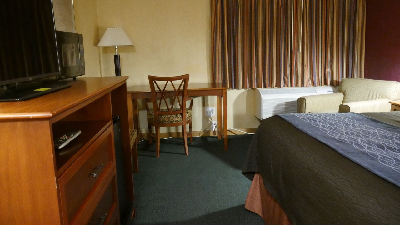 Photo of Bedroom in Winthrop Harbor