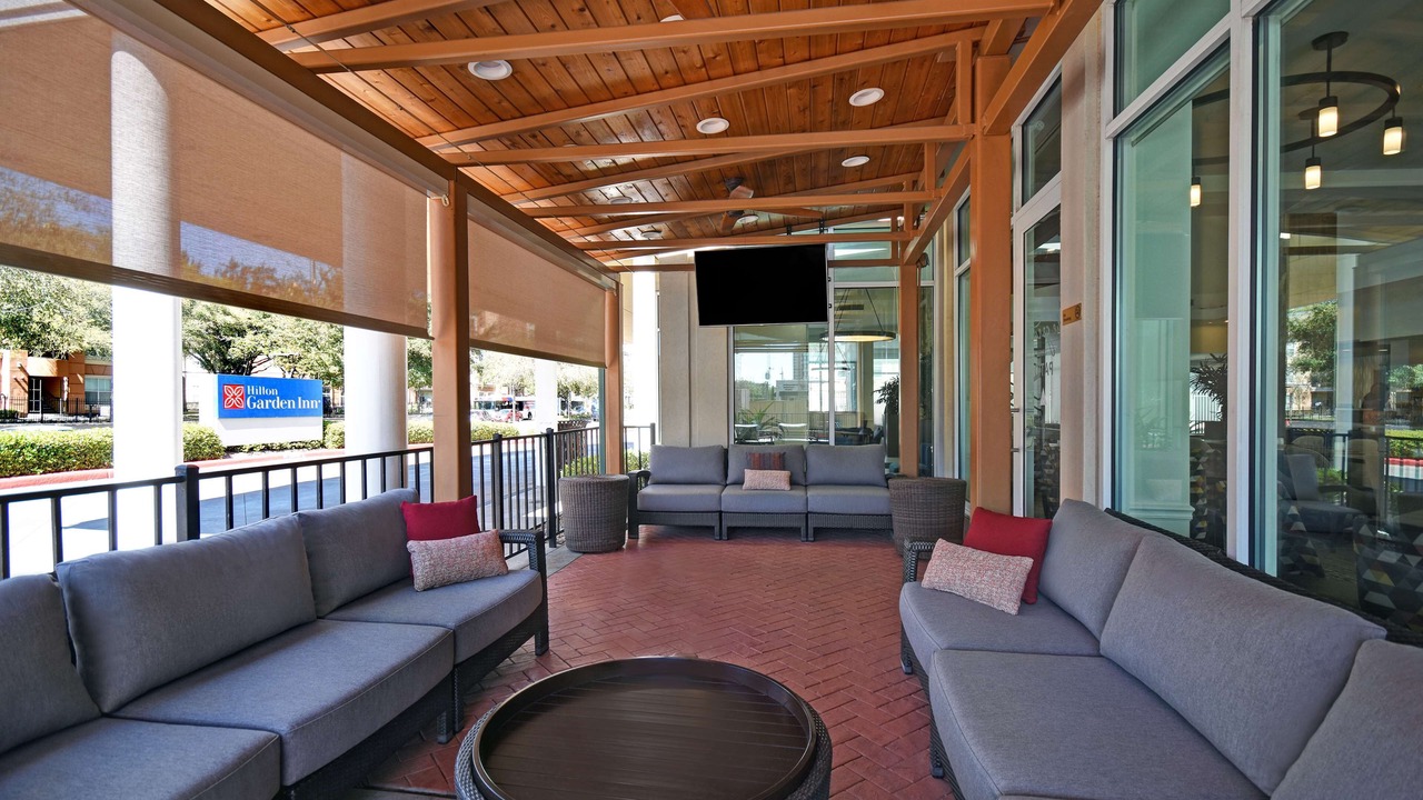 Photo of Patio Balcony in The Galleria