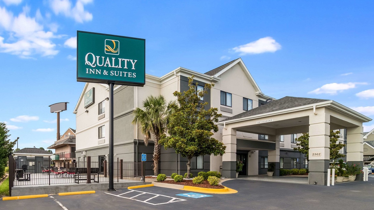 Photo of Outdoor in National Hills