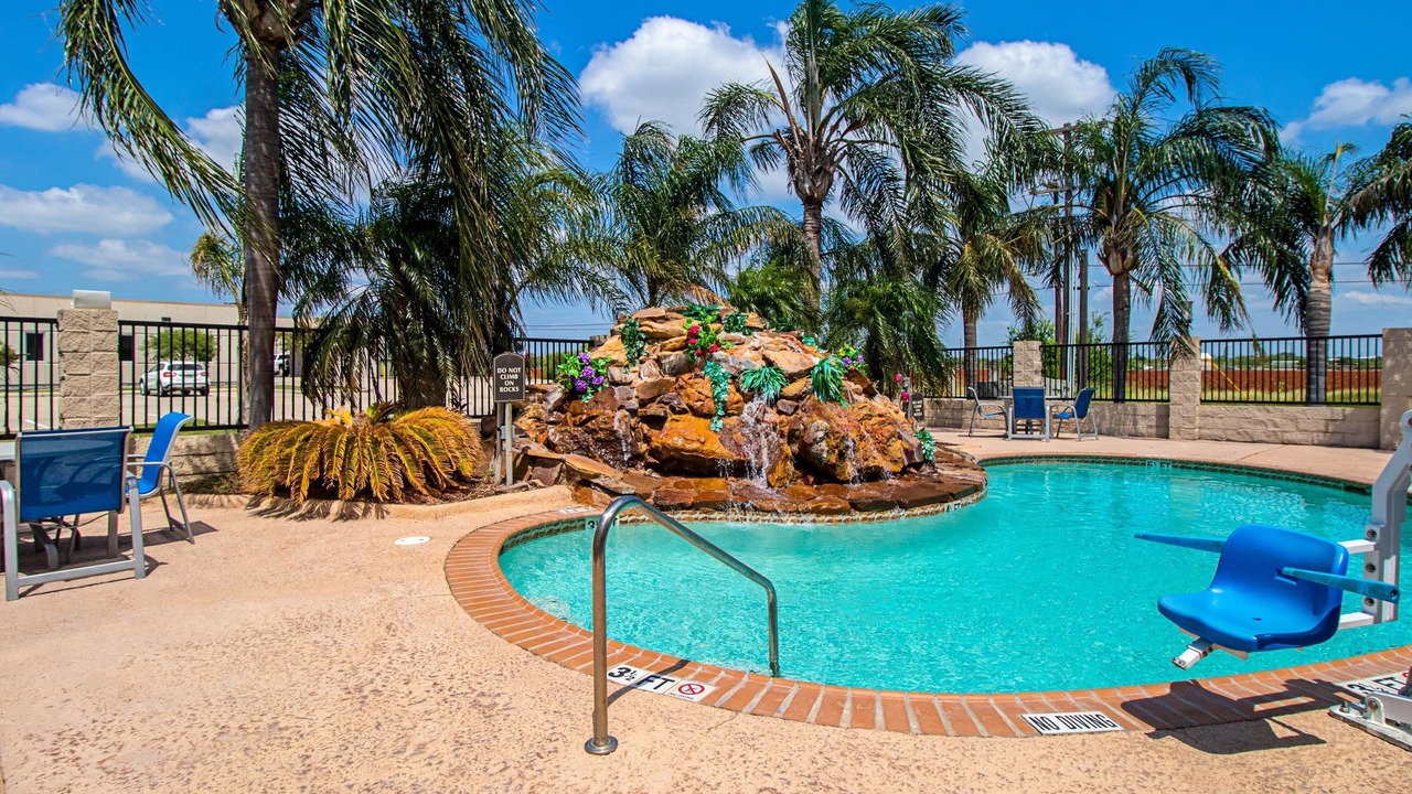 Photo of Outdoor in Robstown