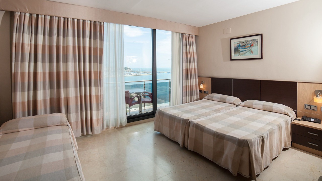 Photo of Bedroom in L'Ampolla