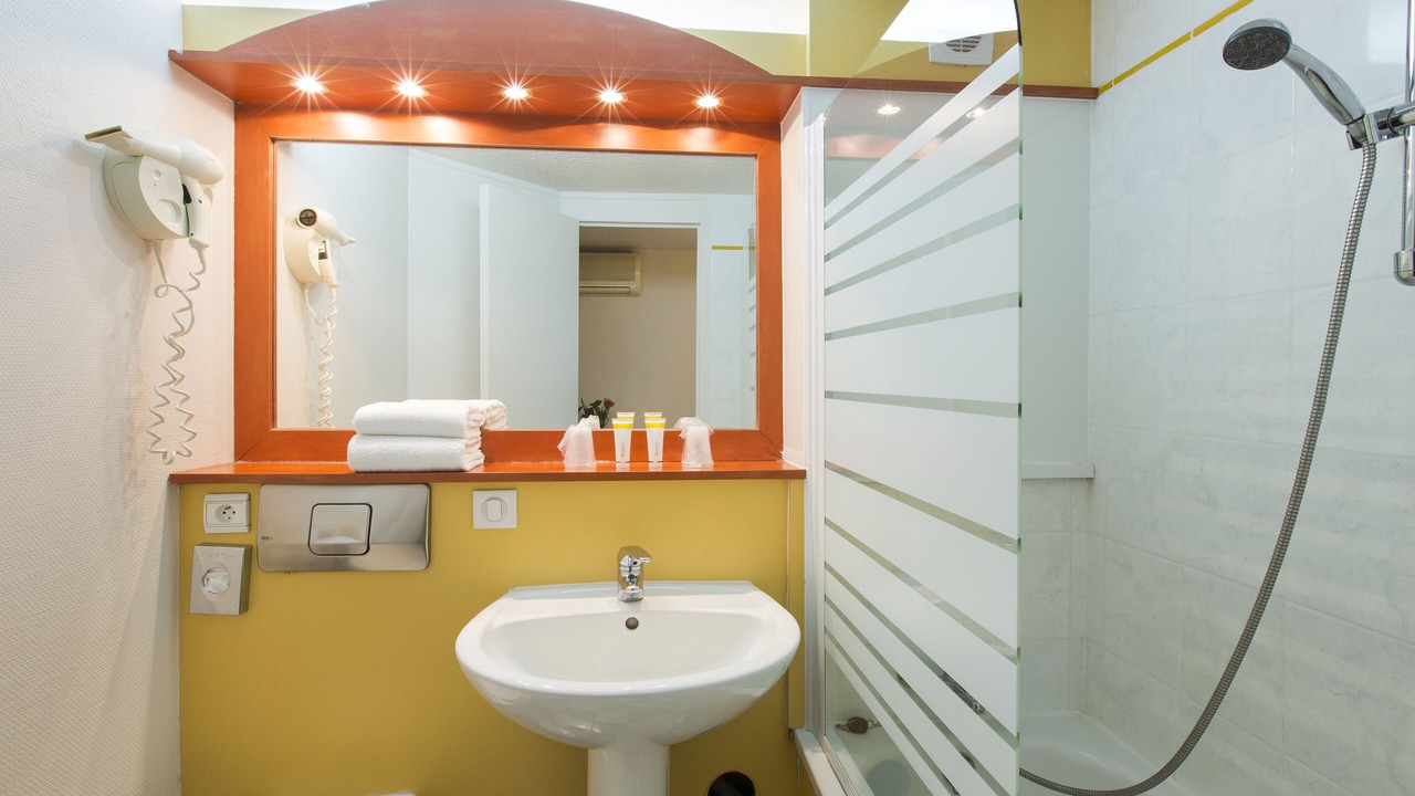 Photo of Others in Montlucon