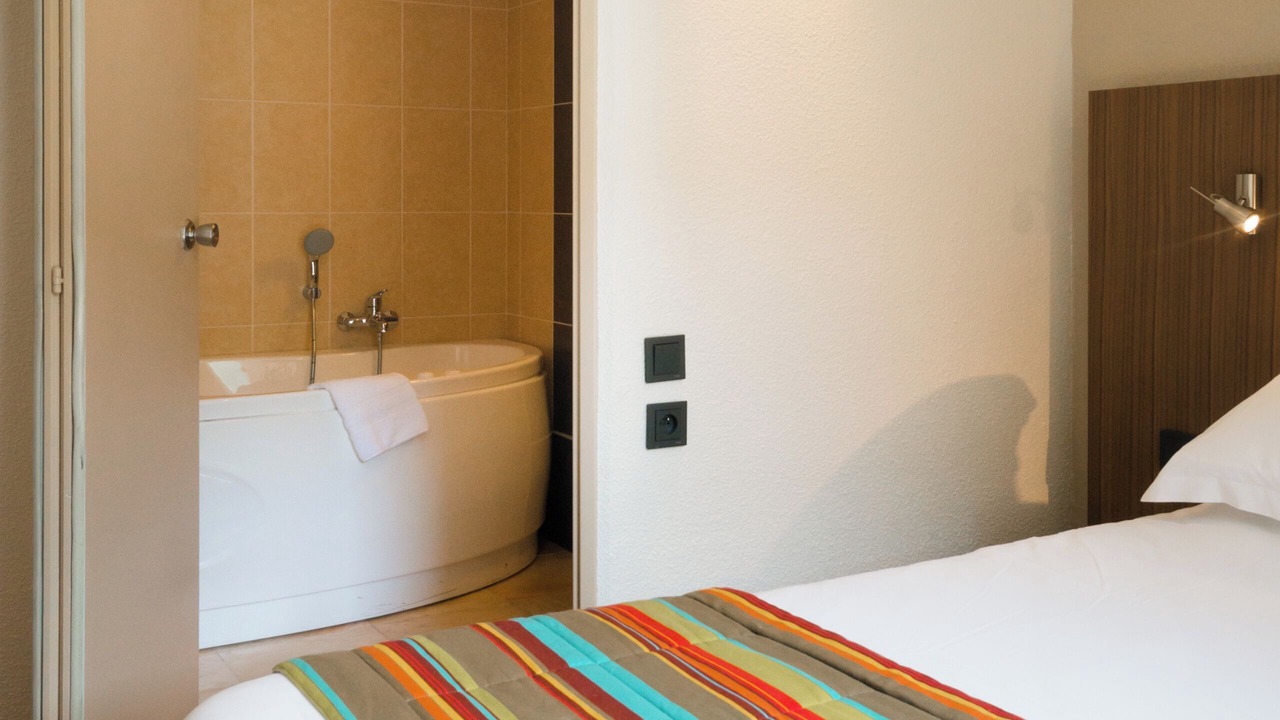 Photo of Bedroom in Saint-Herblain