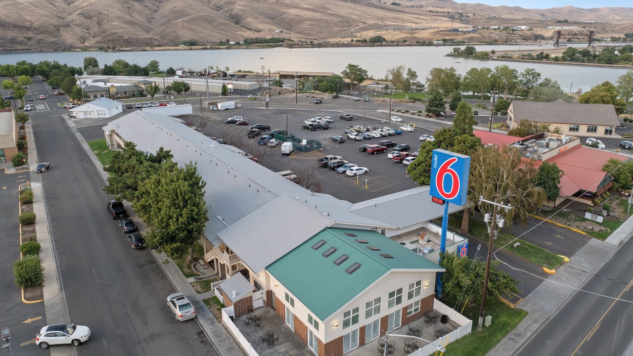 Photo of Outdoor in Clarkston