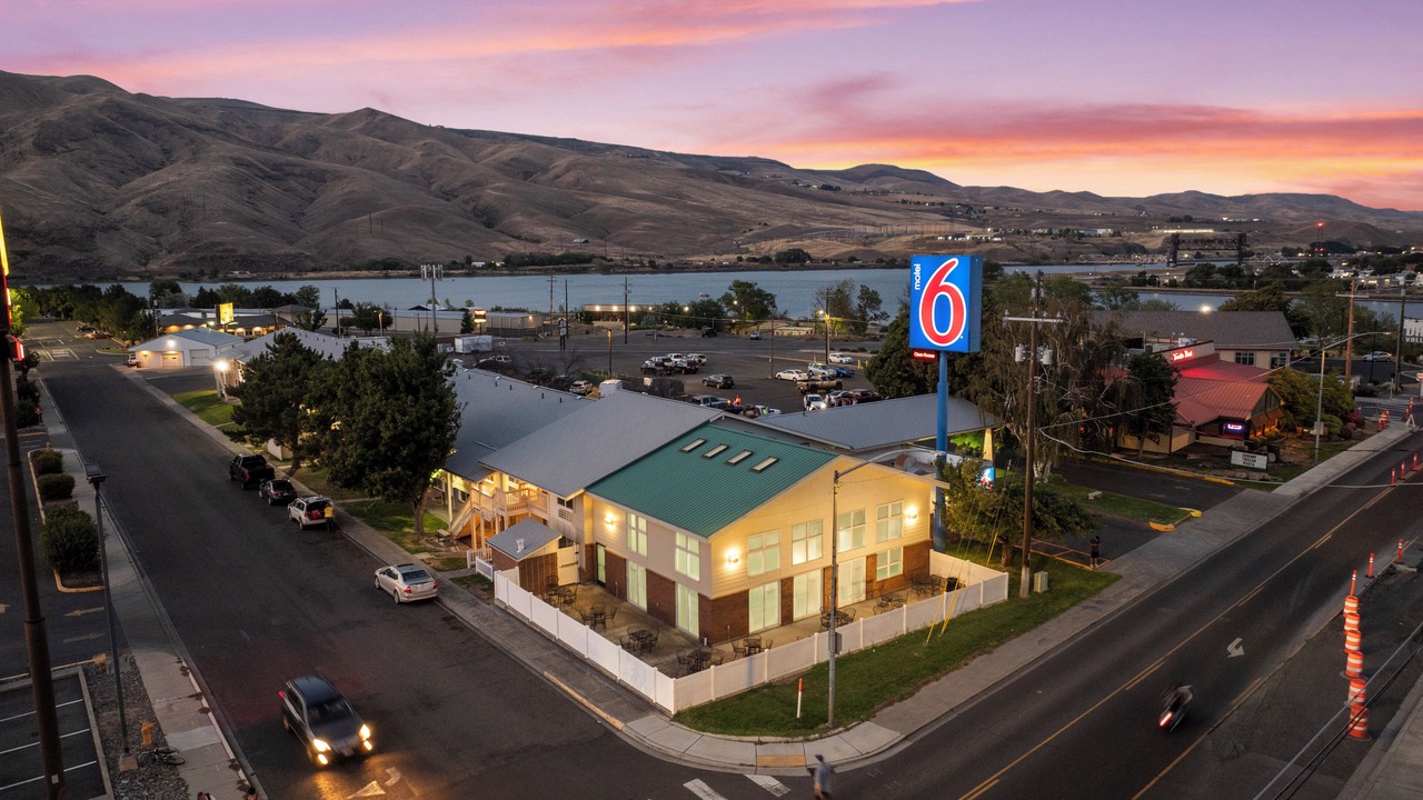 Photo of Outdoor in Clarkston