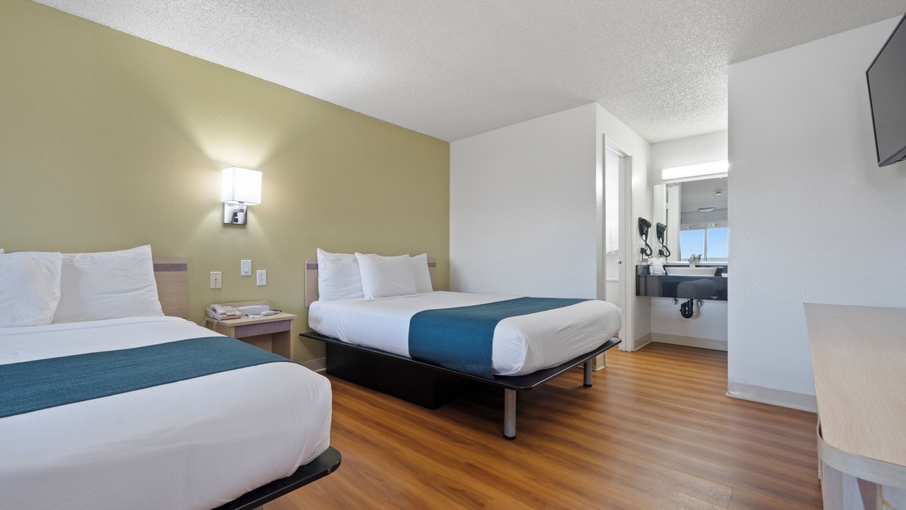 Photo of Bedroom in Clarkston