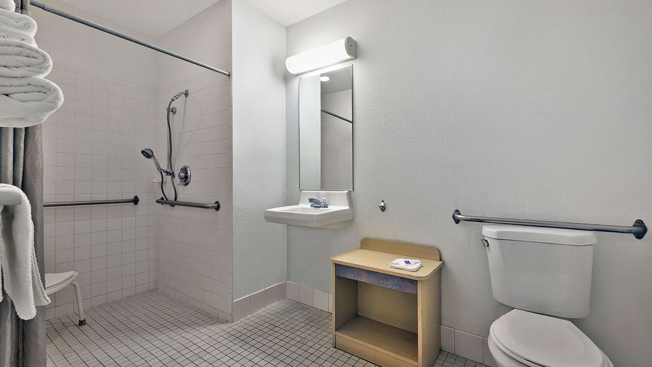 Photo of Bathroom in Alamogordo