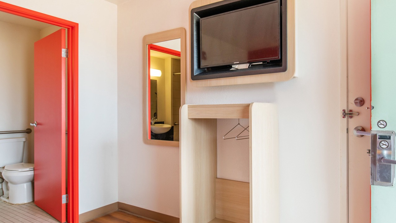 Photo of Bedroom in Tulsa