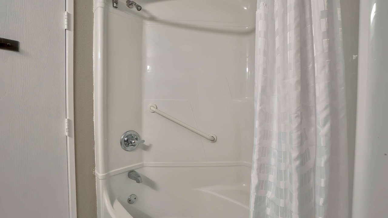 Photo of Bathroom in Denison