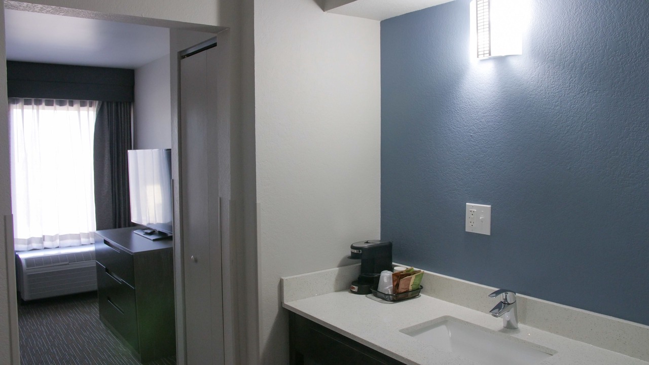Photo of Bathroom in Hayfield Dundee