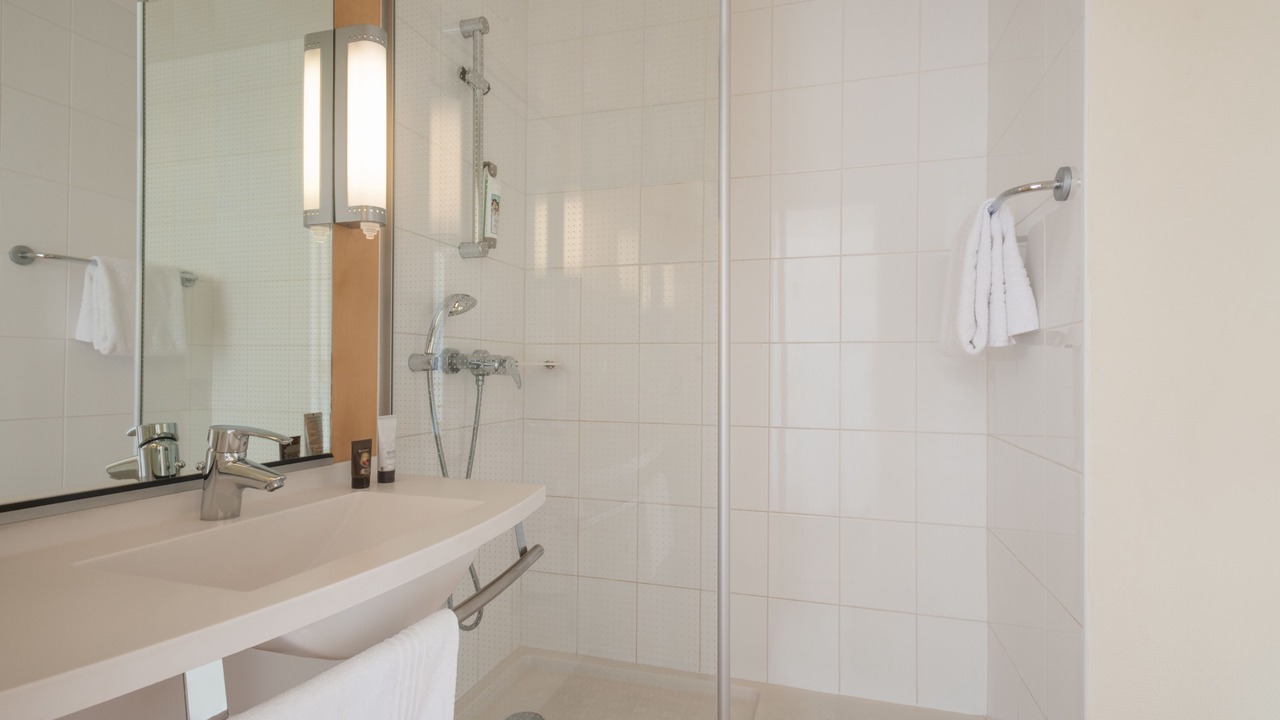 Photo of Bathroom in 13th Arrondissement