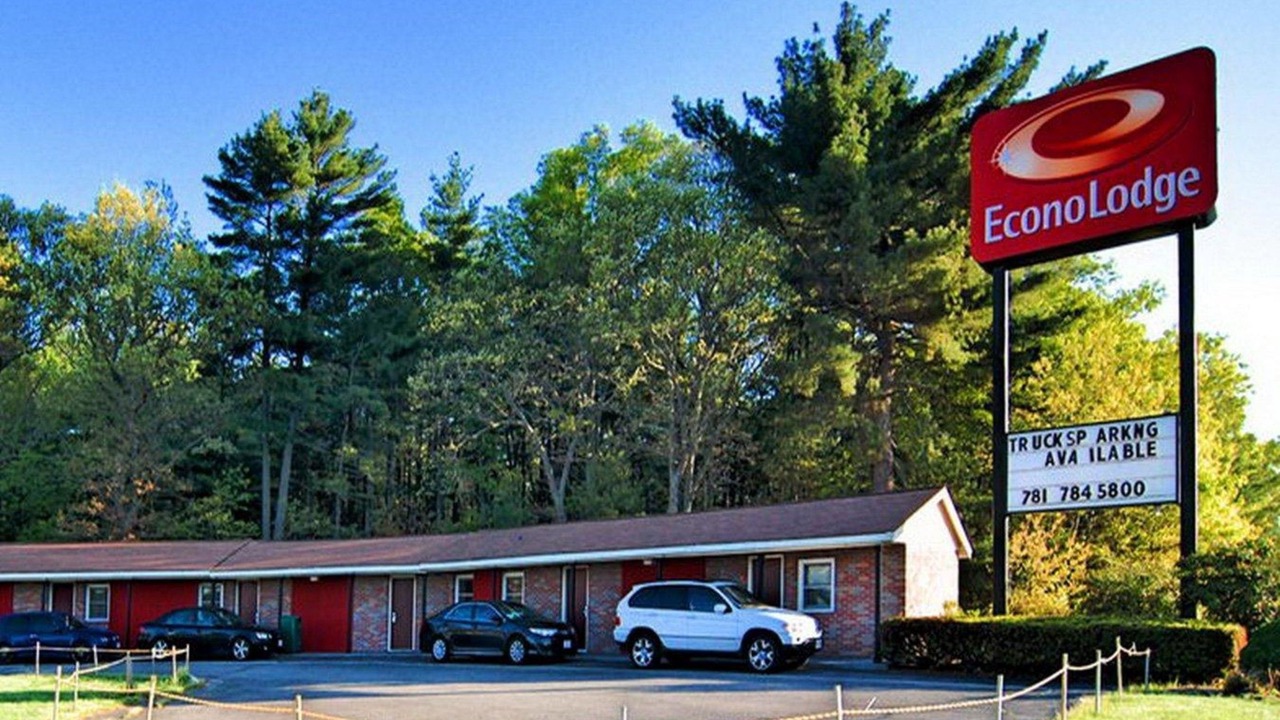 Photo of Outdoor in Sharon