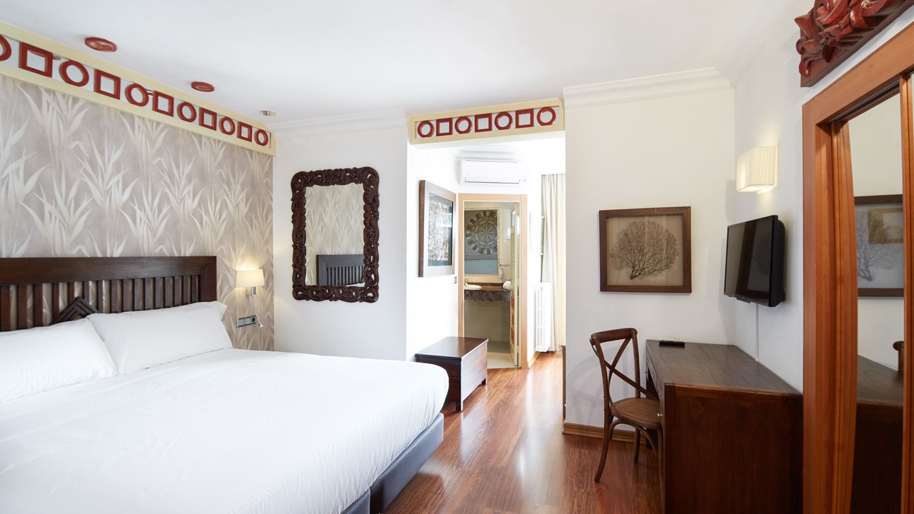 Photo of Bedroom in Figueres