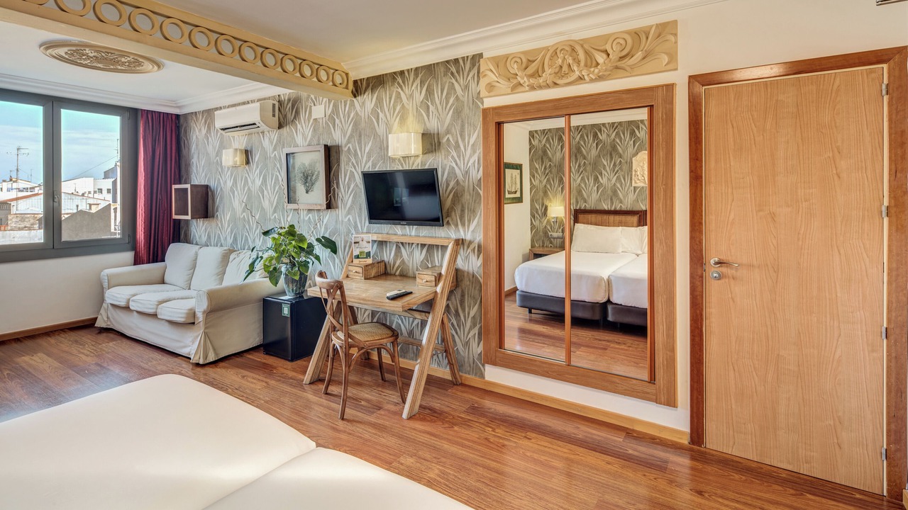 Photo of Bedroom in Figueres