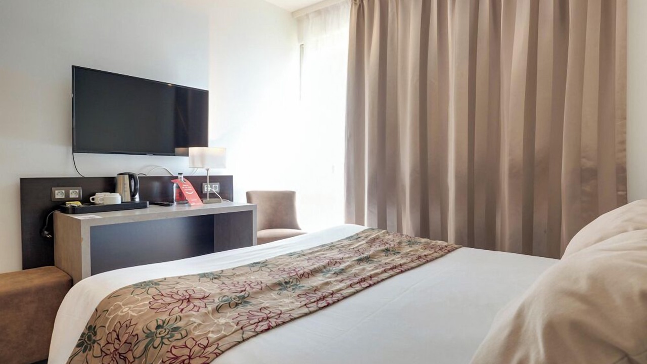 Photo of Bedroom in Pleumeur-Bodou