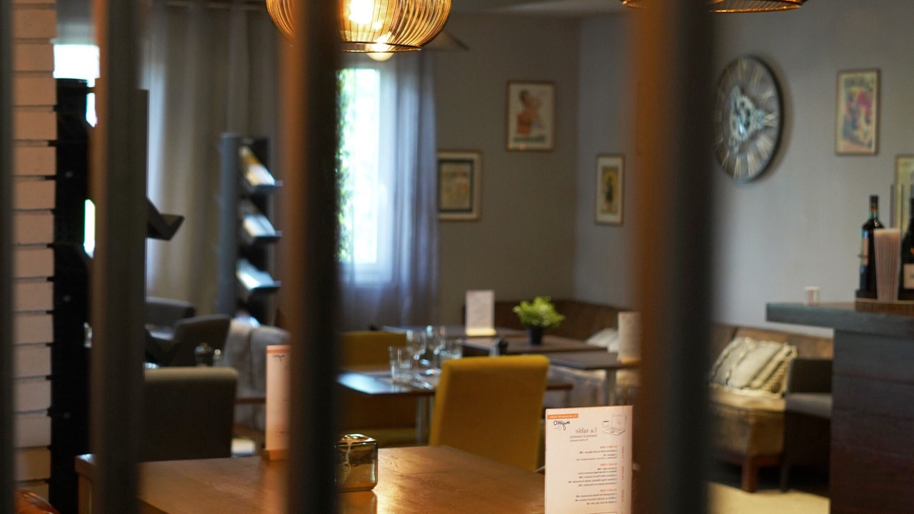 Photo of Others in Buc